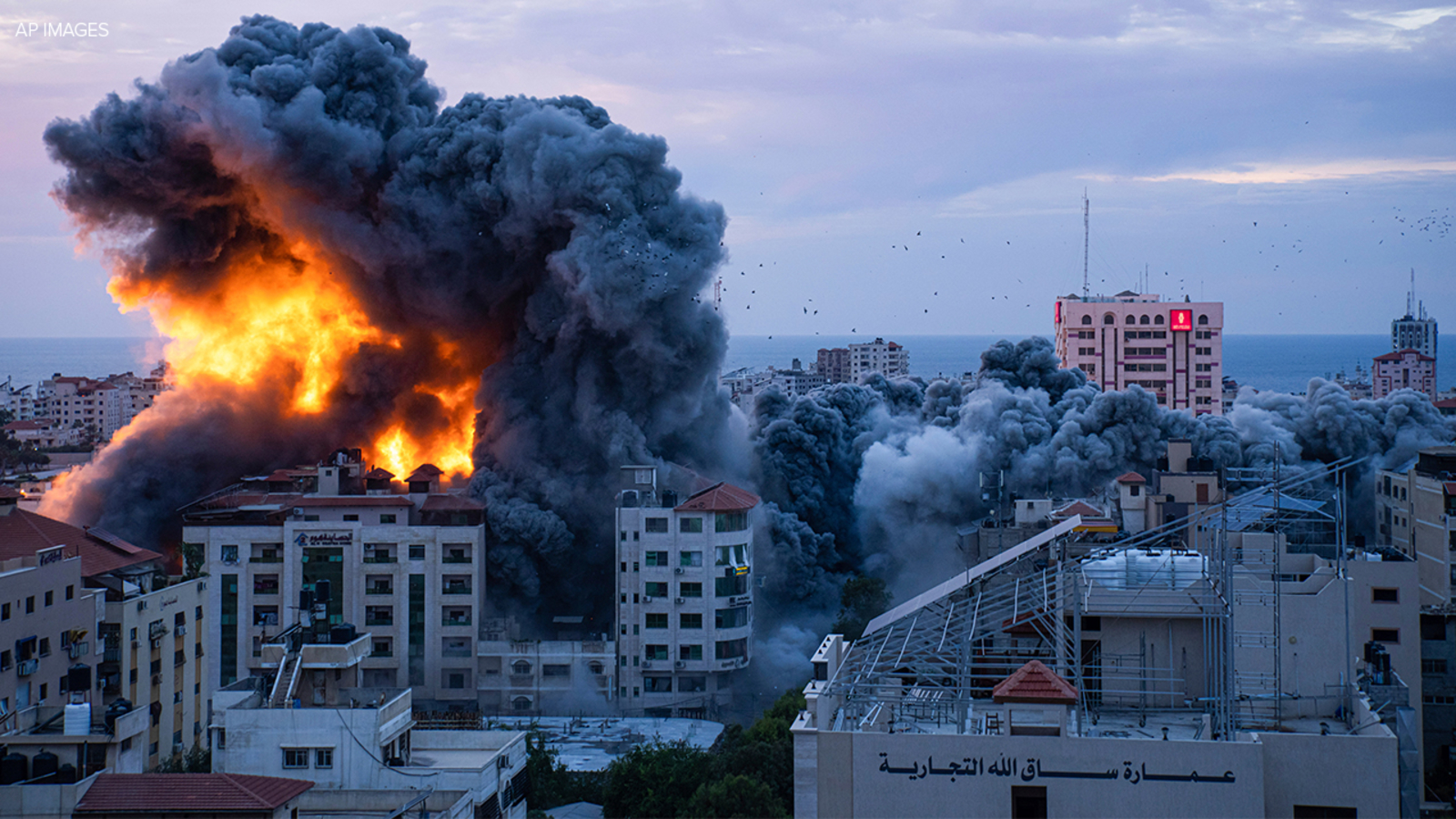 13876718_hamas-attack-AP-TN-img